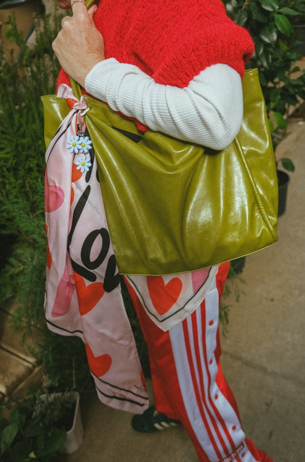 Madiloū x Foxy Lady